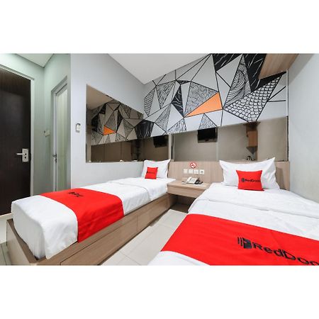 Reddoorz Plus Near Grand Indonesia Dżakarta Zewnętrze zdjęcie